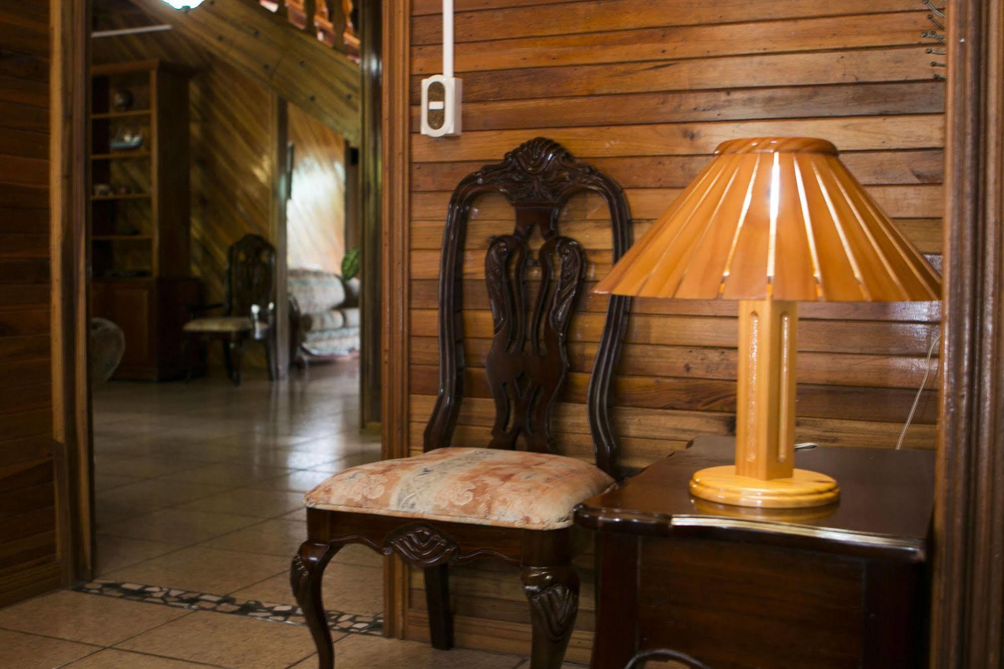 Santa Elena Lodge Cuajiniquil Bagian luar foto